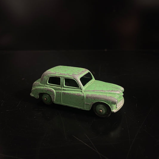 Vintage Dinky Toys 154 Hillman Minx Green Diecast Car Model