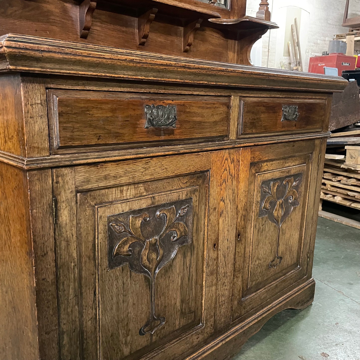 Antique Vintage Early 20th Century Solid Oak Sideboard / Dresser