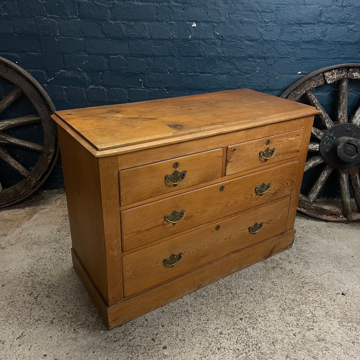 Antique Victorian Pine Chest Of Drawers