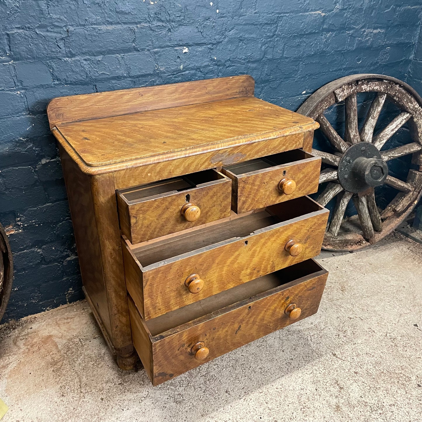 Antique Vintage Victorian Rustic 2 Over 2 Chest Of Drawers