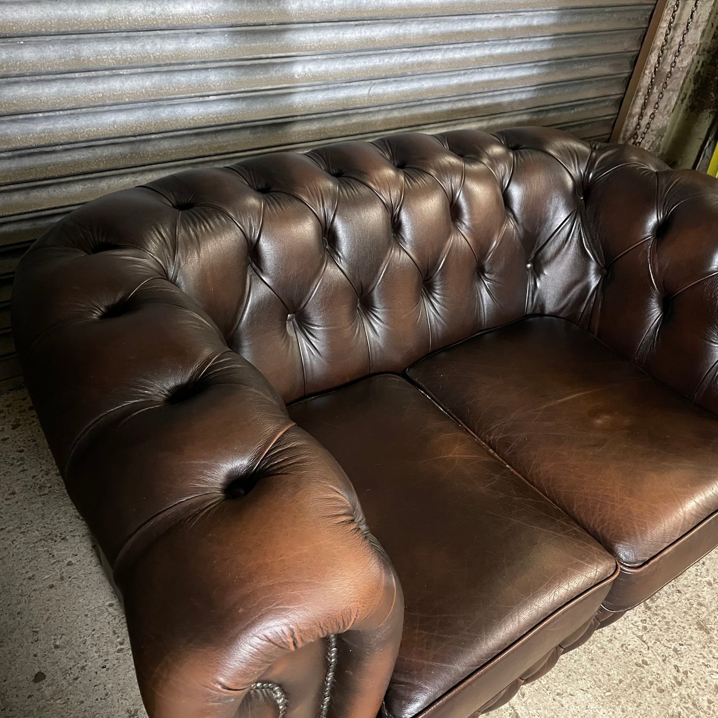 Brown Leather 2 Seater Chesterfield Sofa Bed