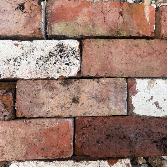 Reclaimed Victorian Red Bricks £1 Each