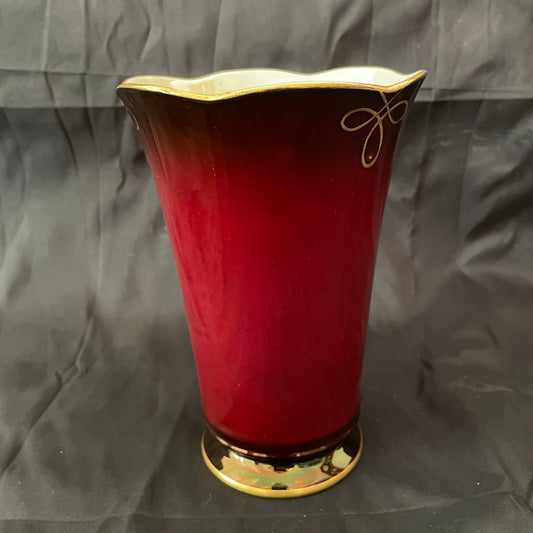 Carlton ware Rouge Royale vase